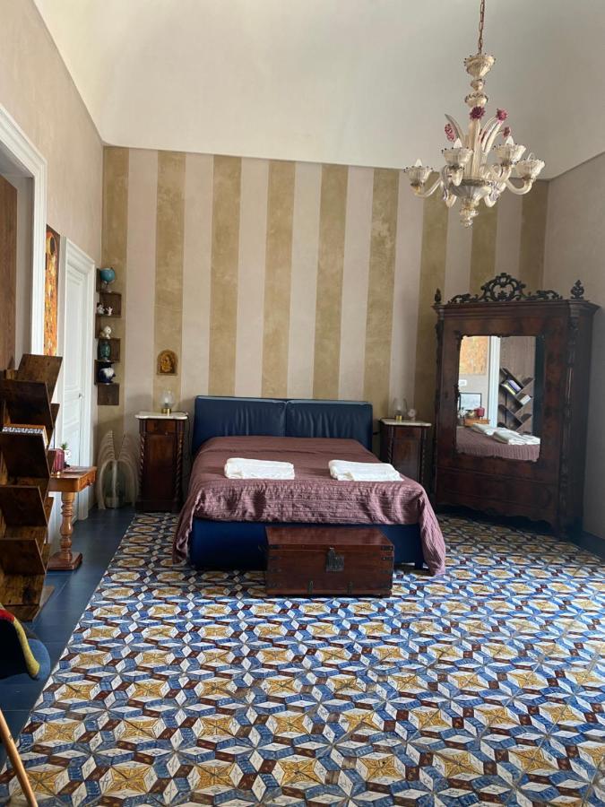 Palazzo Zappata Luxury Room Noto Centro Bagian luar foto